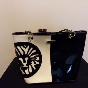 Anne Klein, Off White and Black, Leo Legacy Purse